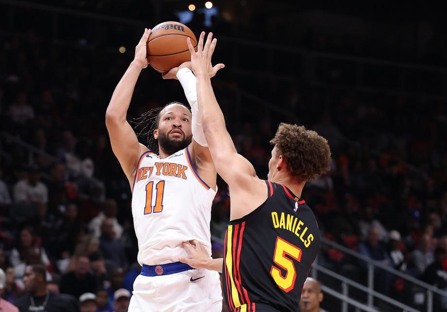 [图]布伦森30+13沃克空砍36分 尼克斯险胜老鹰